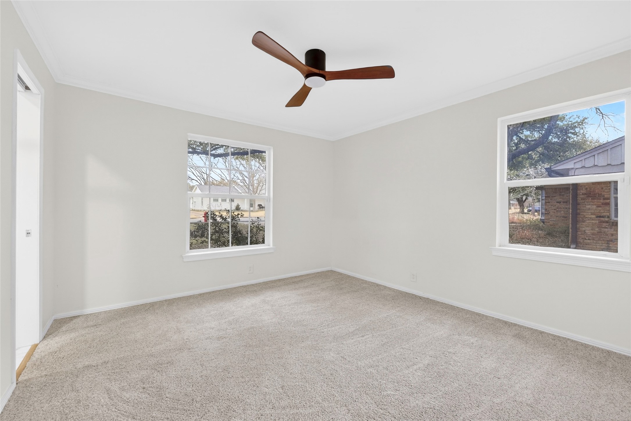 3028 Lavita Lane Farmers Branch TX 75234