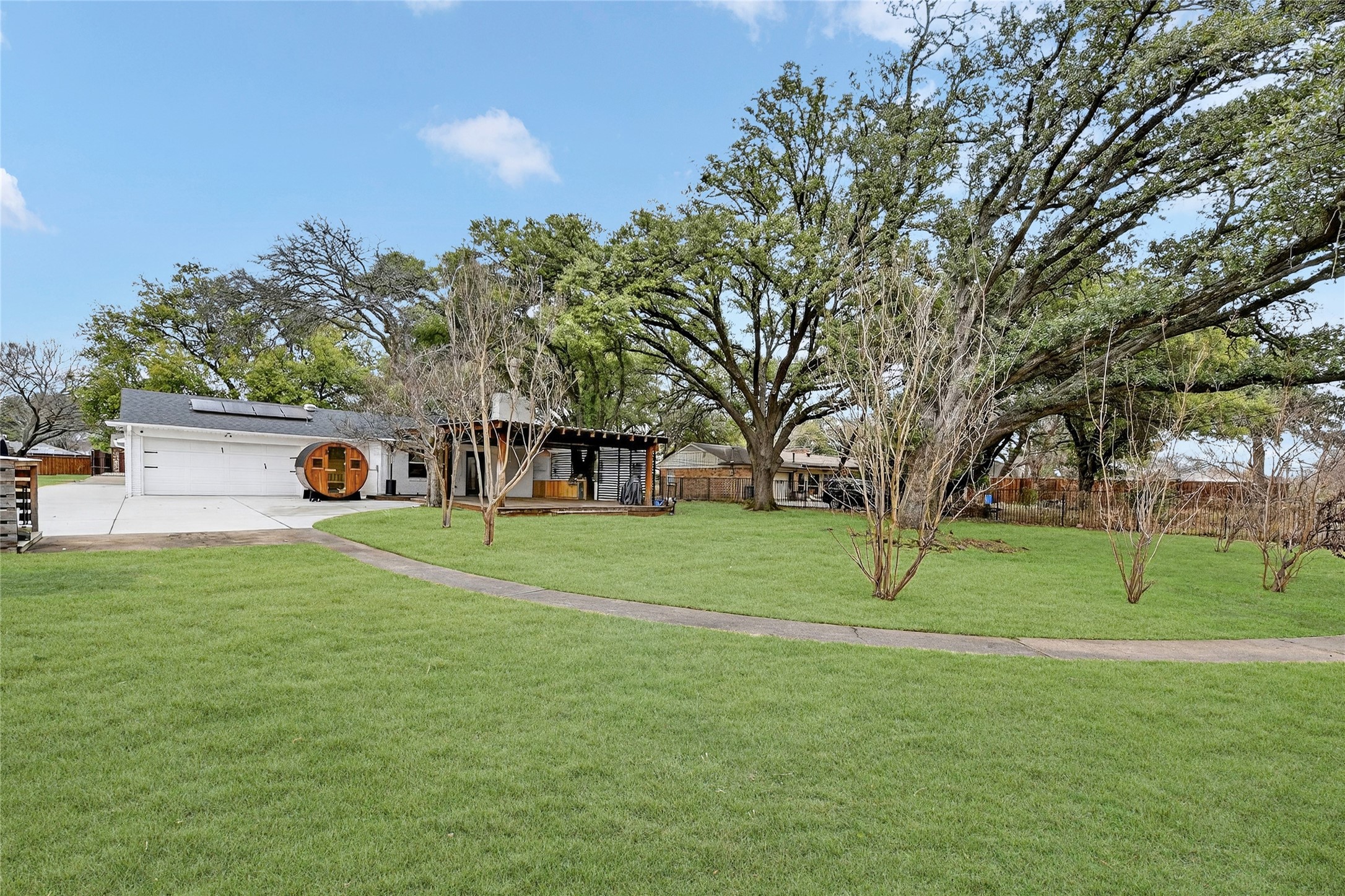 3028 Lavita Lane Farmers Branch TX 75234