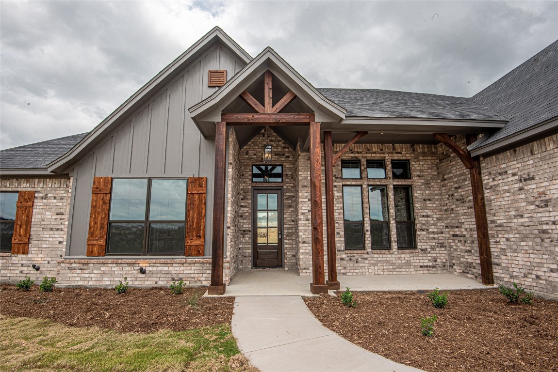 1069 Eagles Bluff Drive Weatherford TX 76087