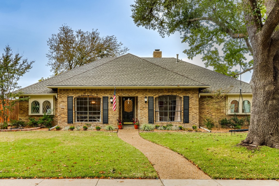 2221 Chamberlain Drive Plano TX 75023