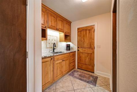 742 Kiowa Drive W Gainesville TX 76240