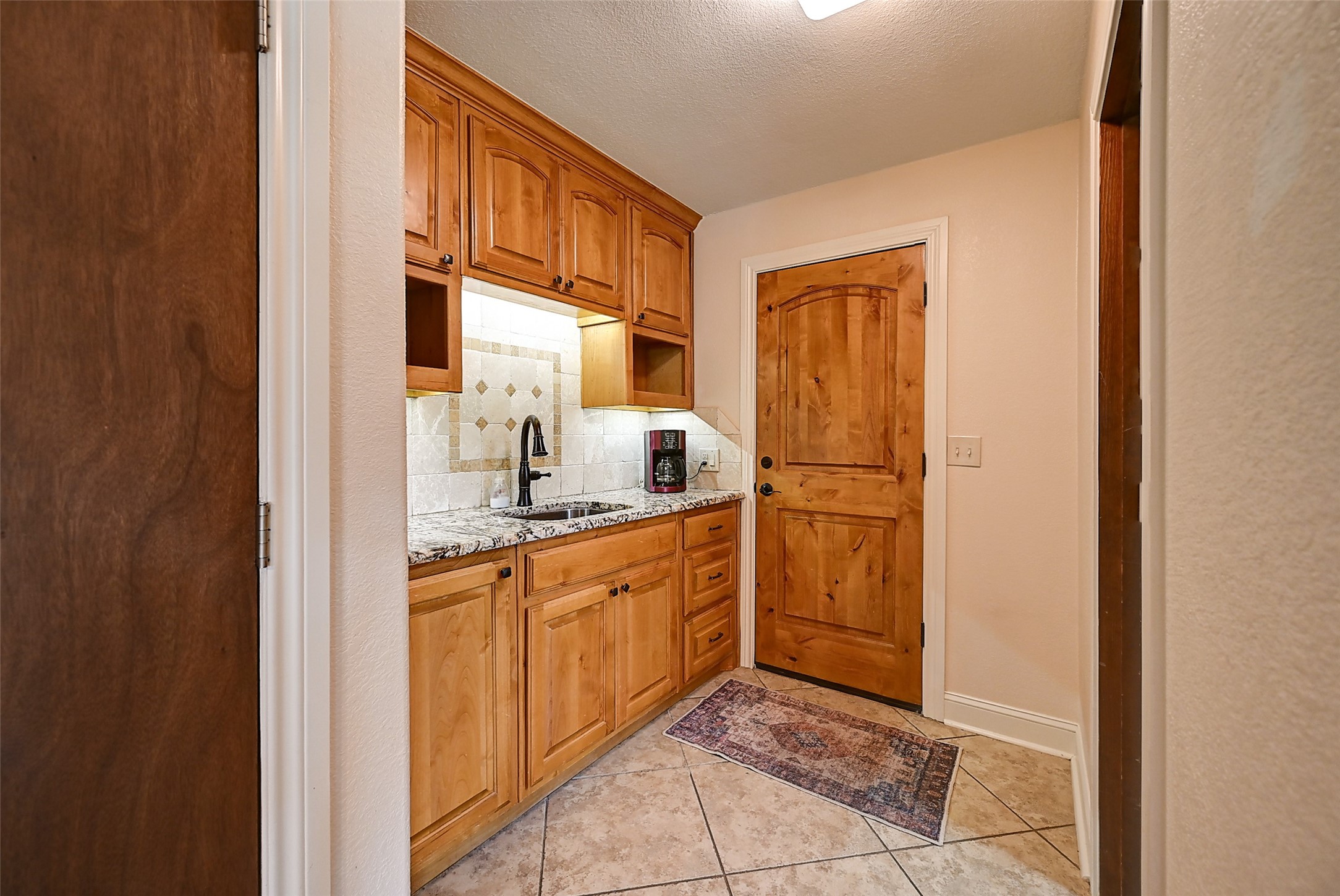 742 Kiowa Drive W Gainesville TX 76240