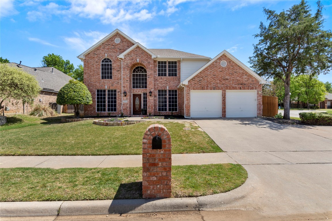2200 Woods Edge Court Corinth TX 76210