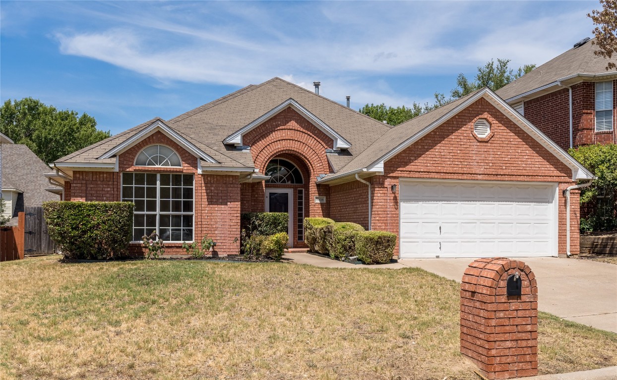 7816 Blossom Drive Fort Worth TX 76133