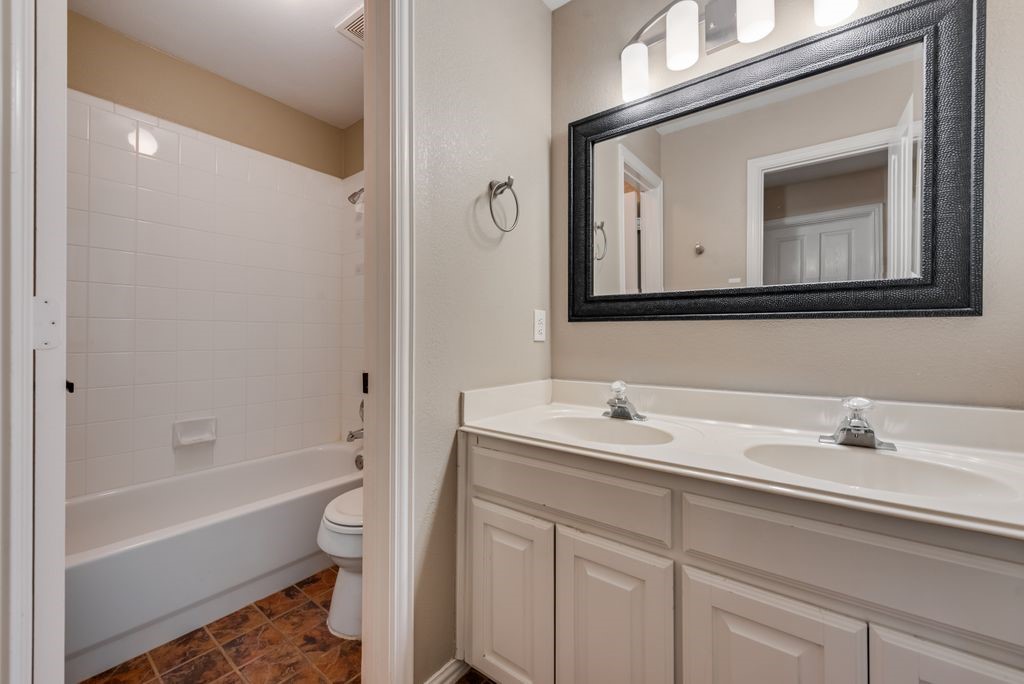 1506 Pecan Valley Court Corinth TX 76210