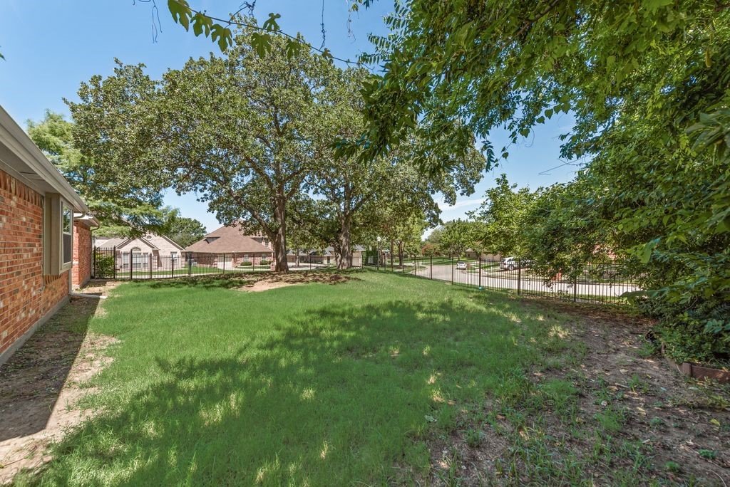 1506 Pecan Valley Court Corinth TX 76210