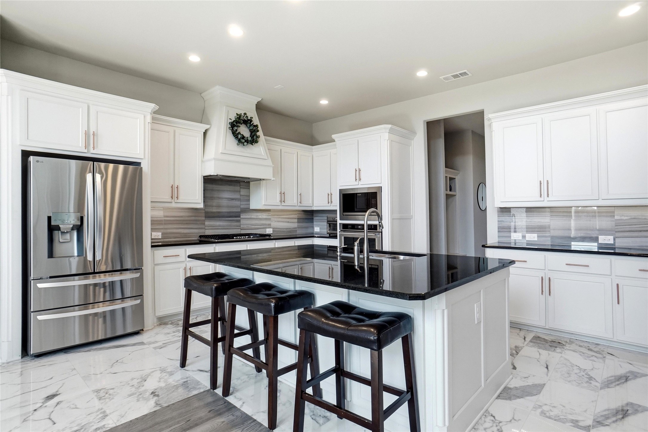 10913 Falling Leaf Trail Flower Mound TX 76226