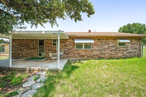 505 S Mulberry Street Eastland TX 76448