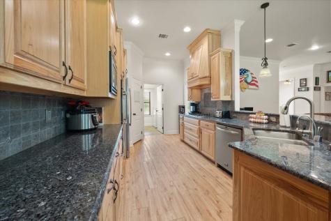 548 Mckittrick Court Godley TX 76044