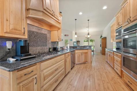 548 Mckittrick Court Godley TX 76044