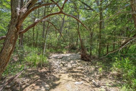 75 Lakepoint Loop Pottsboro TX 75076
