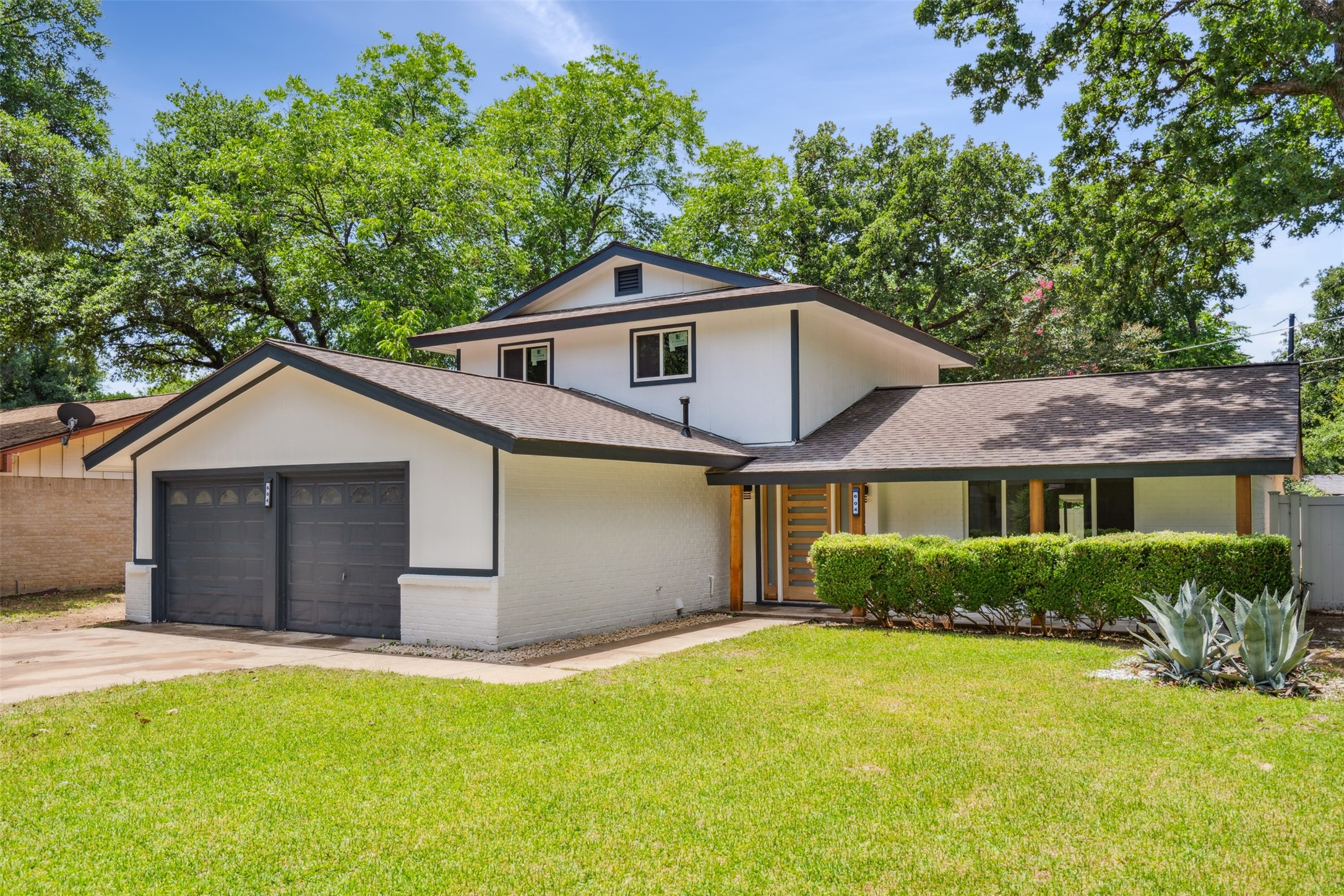 604 Buffalo Drive Arlington TX 76013