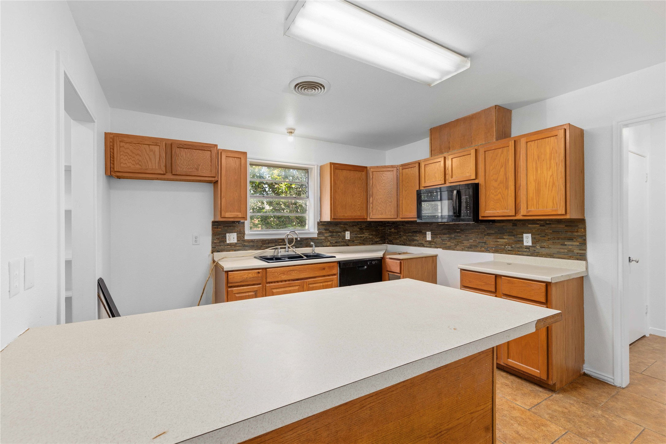 1700 18th Street Brownwood TX 76801