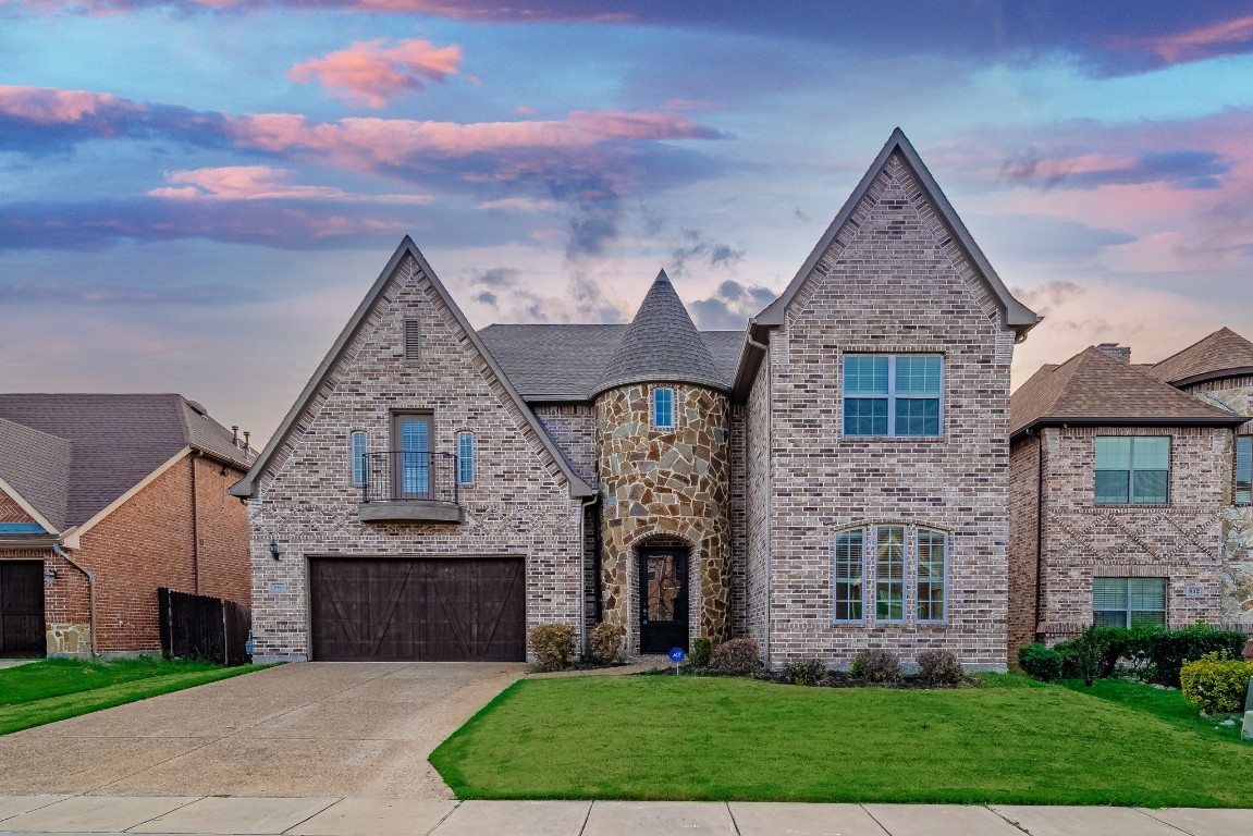 816 Rayeed Avenue Richardson TX 75081