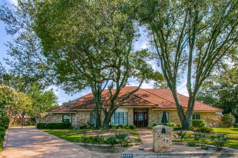 4359 Dove Meadow Court Fort Worth TX 76133