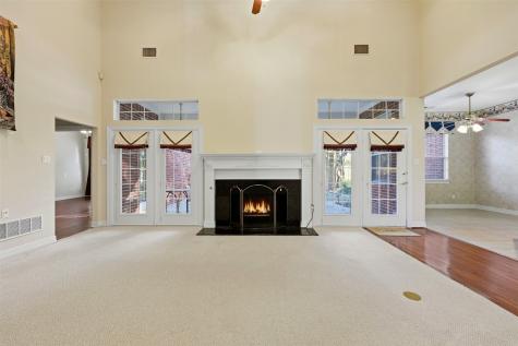 1860 Plum Creek Drive Midlothian TX 76065