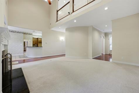 1860 Plum Creek Drive Midlothian TX 76065