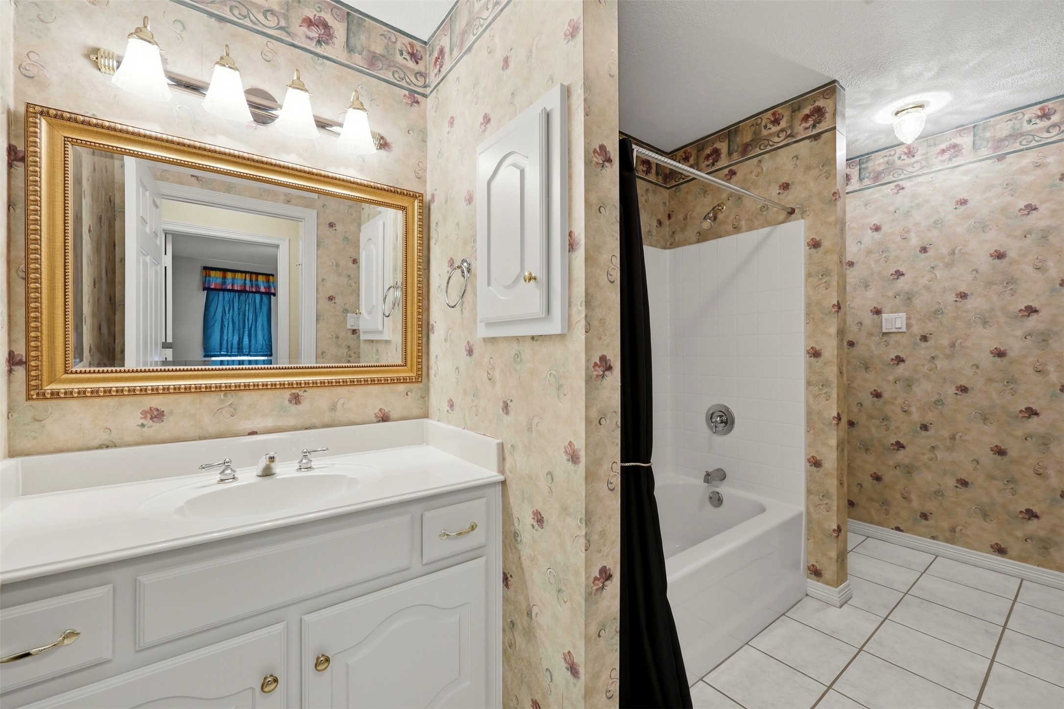 1860 Plum Creek Drive Midlothian TX 76065