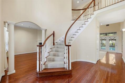1860 Plum Creek Drive Midlothian TX 76065