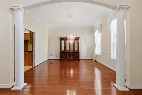 1860 Plum Creek Drive Midlothian TX 76065