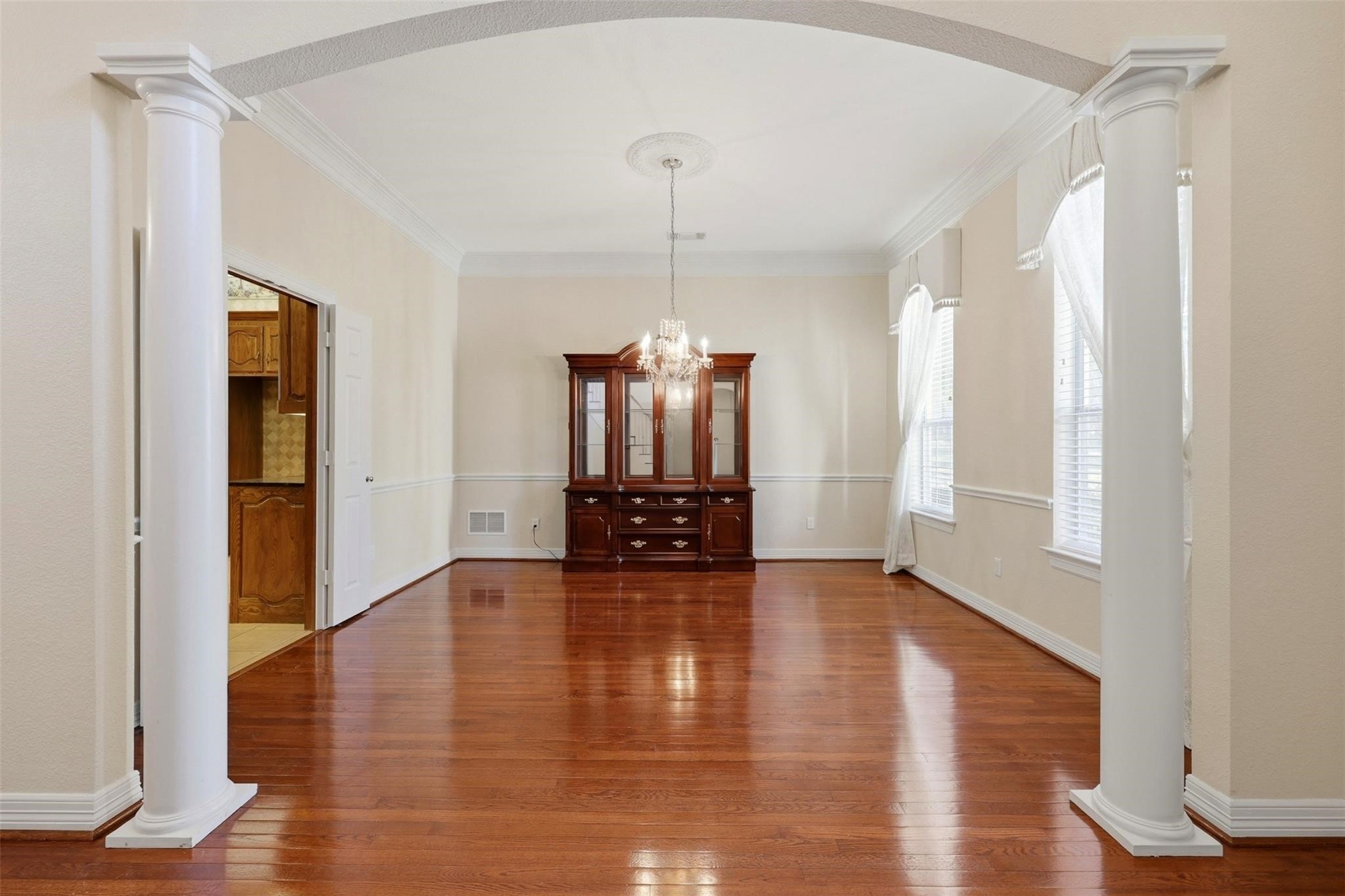 1860 Plum Creek Drive Midlothian TX 76065