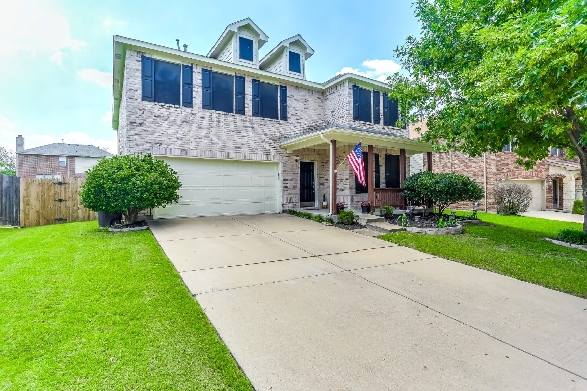 1004 Long Pointe Avenue Fort Worth TX 76108