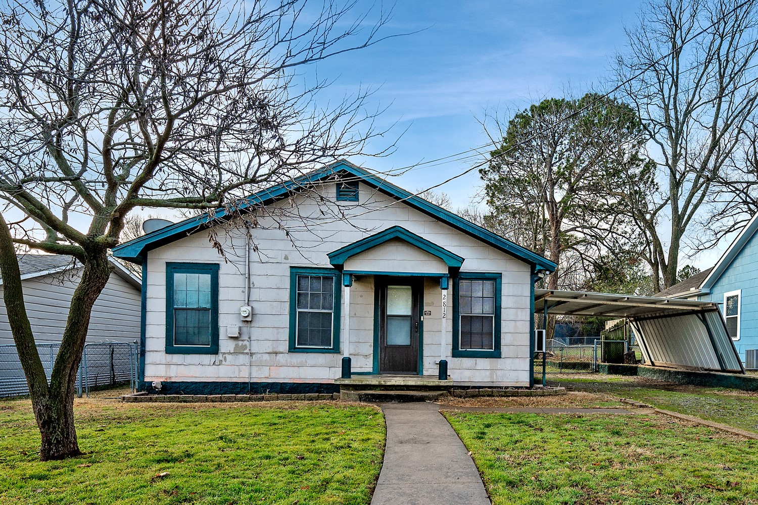 2812 W Elm Street Denison TX 75020