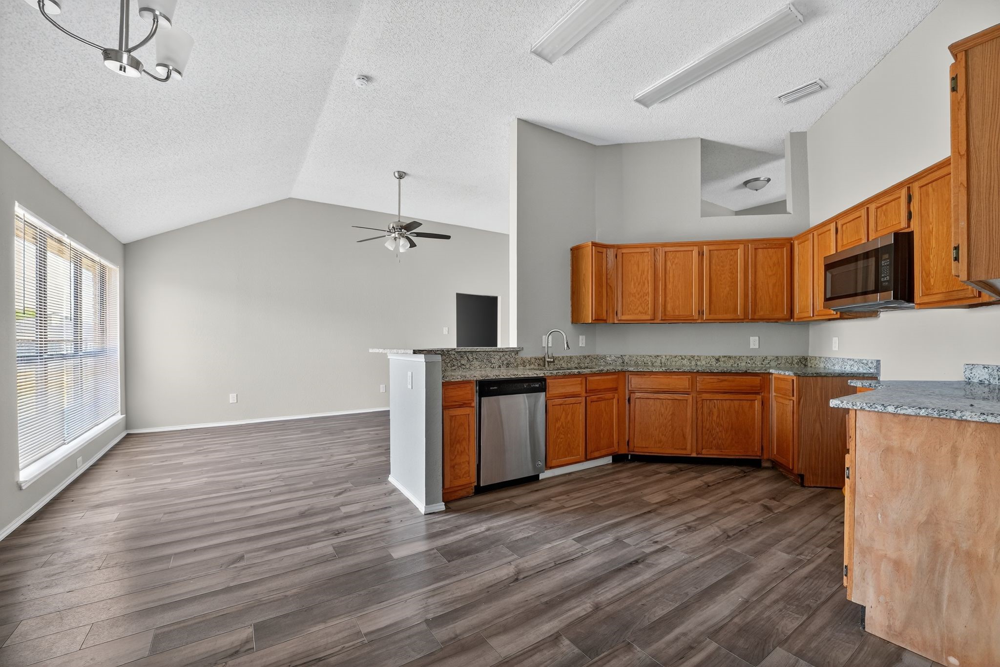 904 Breckenridge Drive Desoto TX 75115