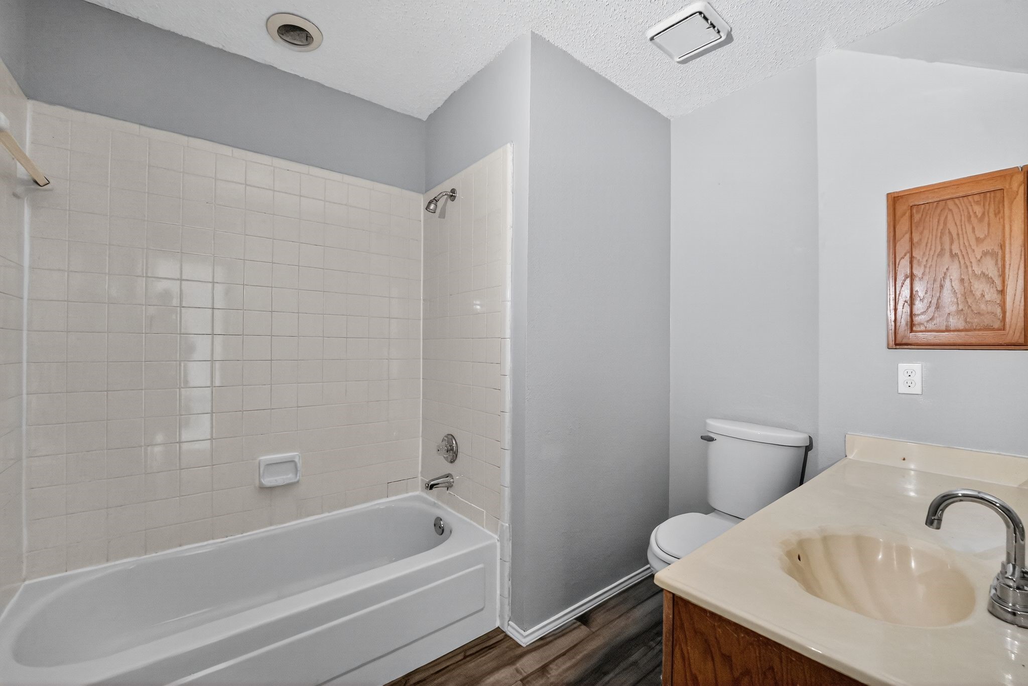 904 Breckenridge Drive Desoto TX 75115