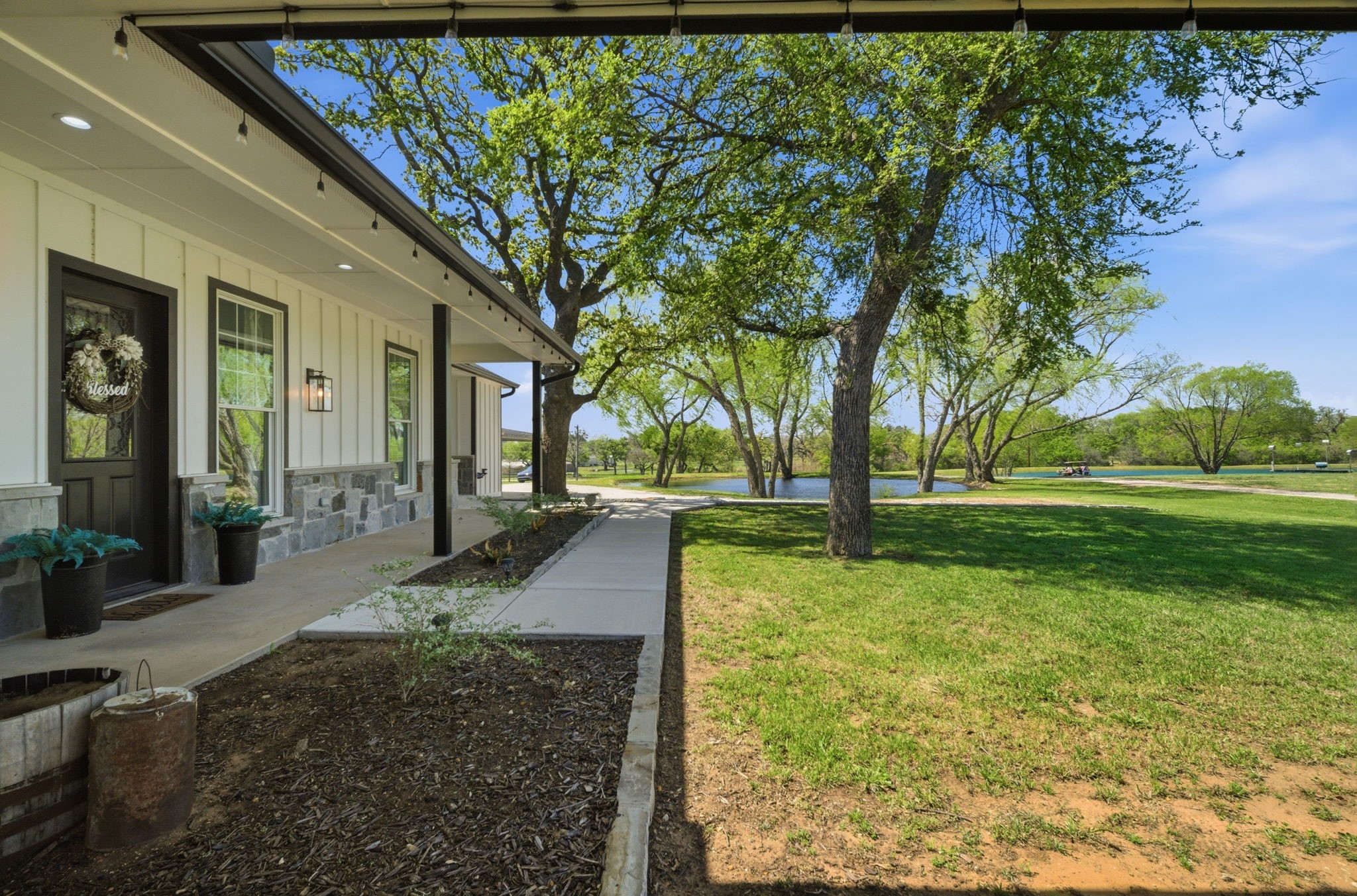 5480 New Hope Road Aubrey TX 76227