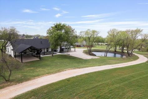 5480 New Hope Road Aubrey TX 76227