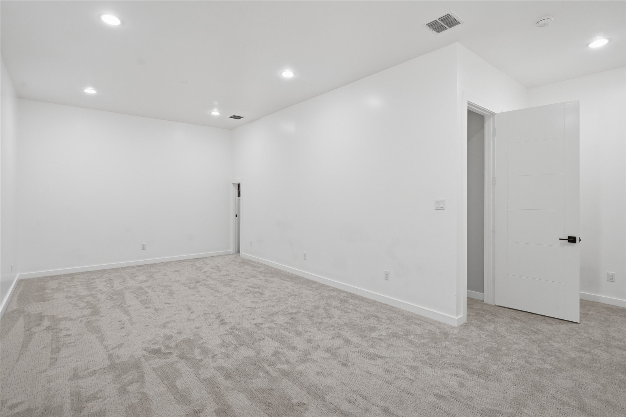 1611 Monterey Bay Court Granbury TX 76048