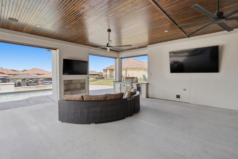 1611 Monterey Bay Court Granbury TX 76048