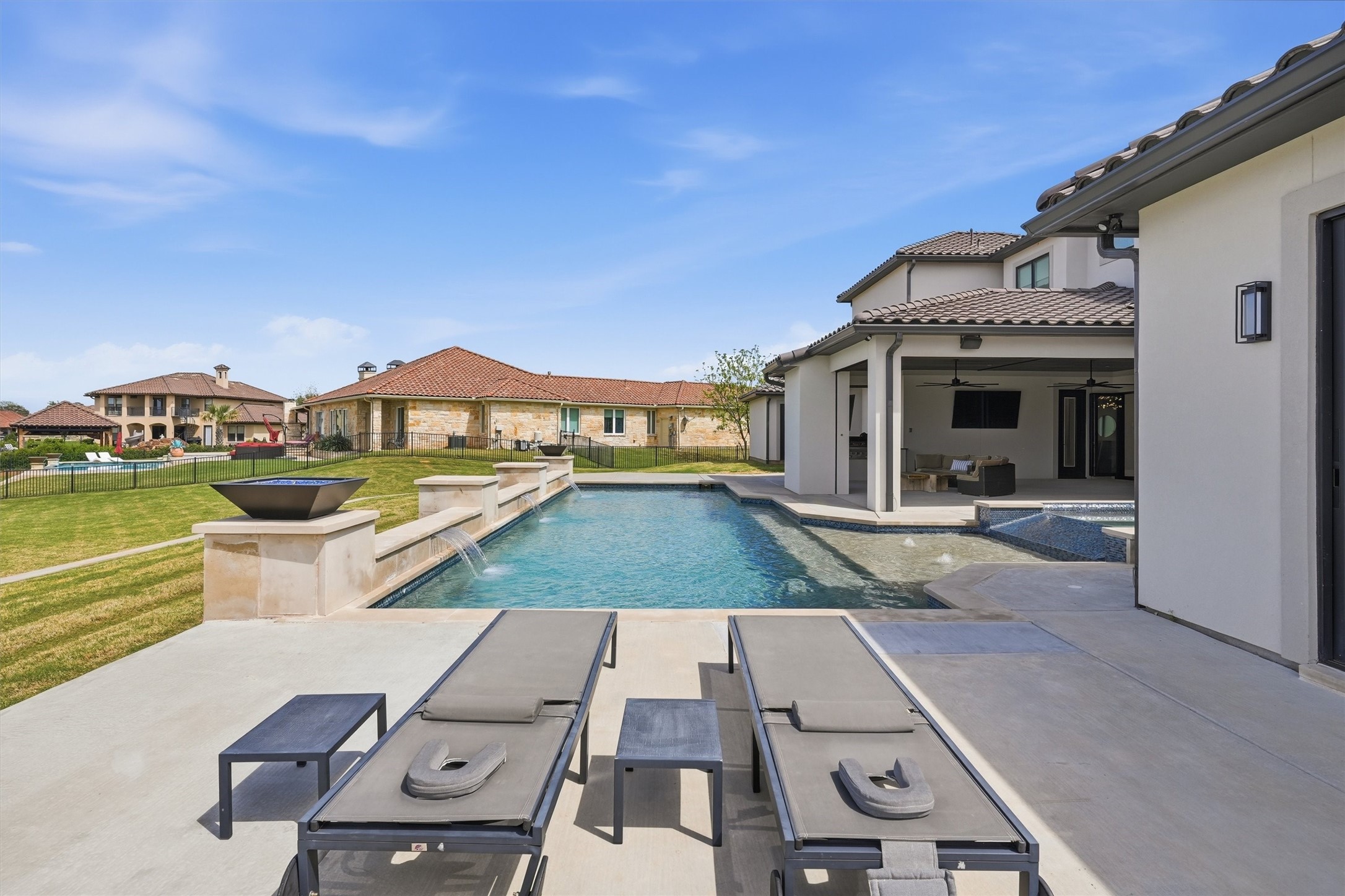 1611 Monterey Bay Court Granbury TX 76048