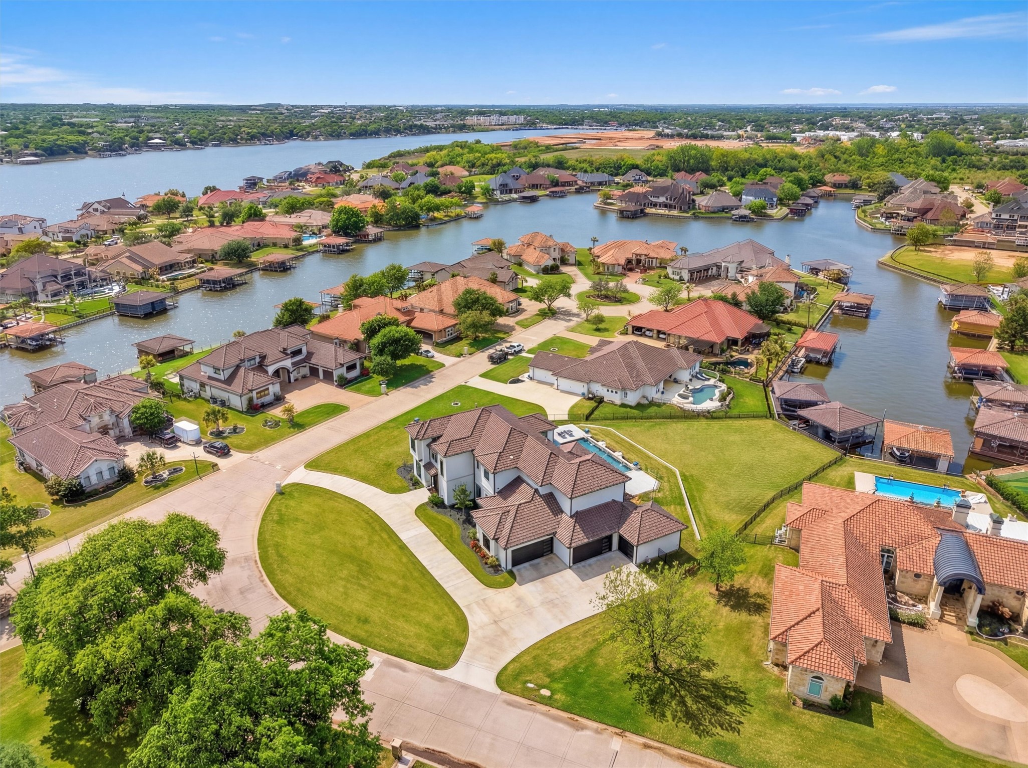 1611 Monterey Bay Court Granbury TX 76048