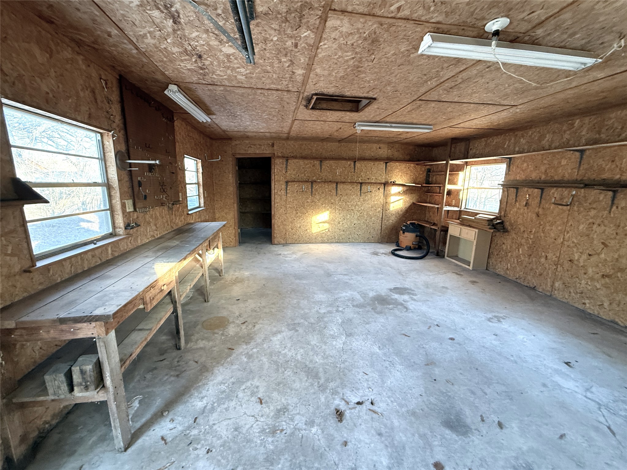 212 College Street Roxton TX 75477