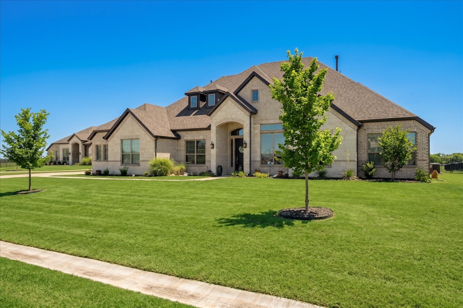 8125 Honeywell Avenue Greenville TX 75402