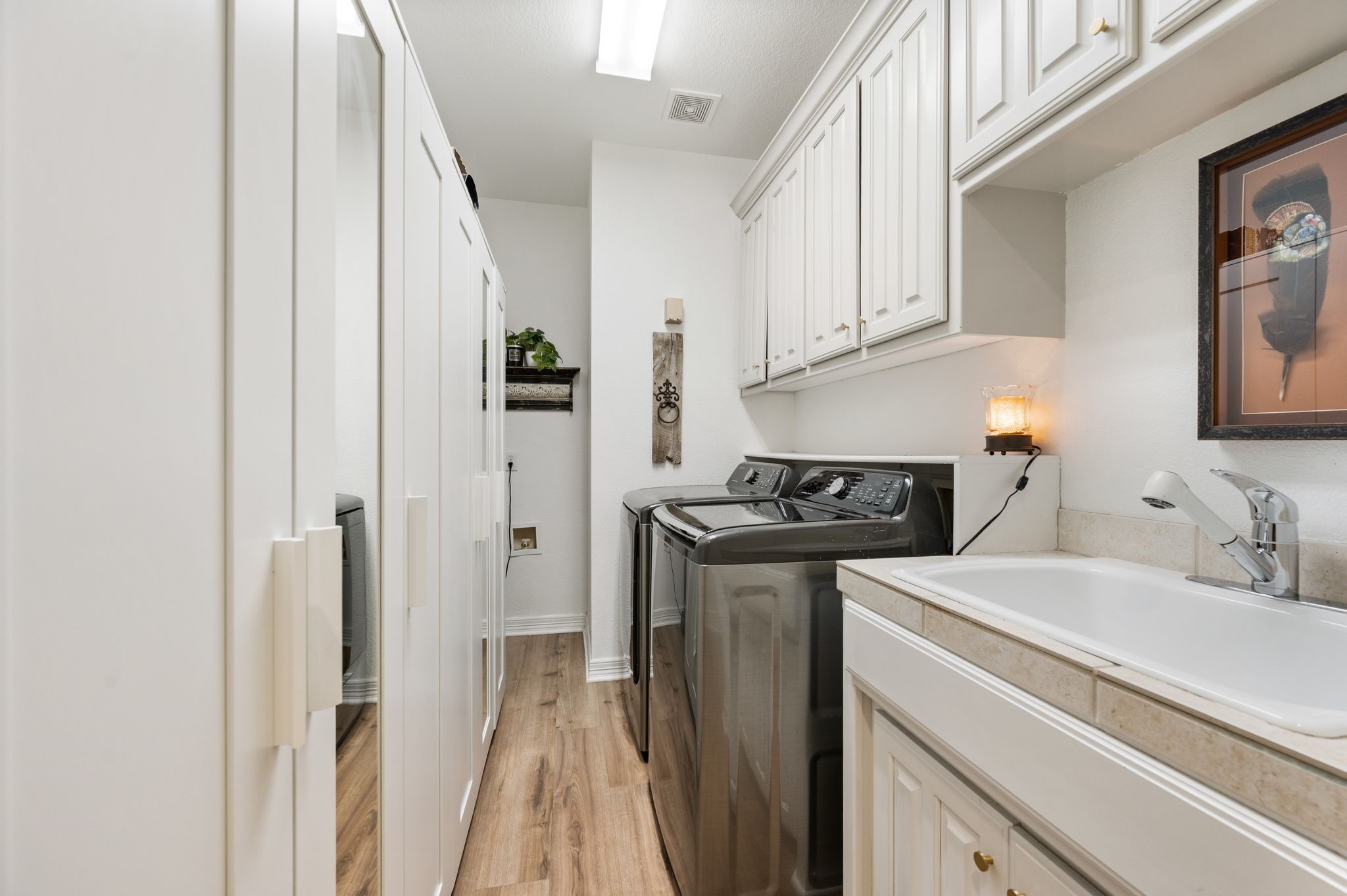 2430 Savanna Circle Midlothian TX 76065