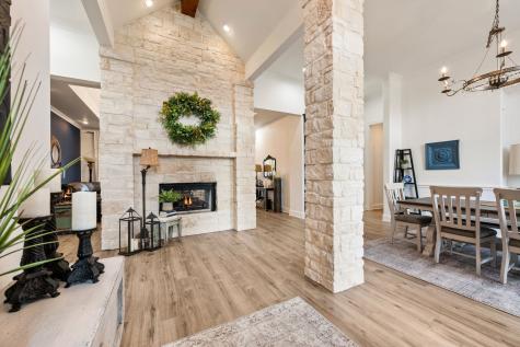 2430 Savanna Circle Midlothian TX 76065