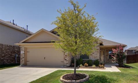 4233 Tollcross Lane Fort Worth TX 76123