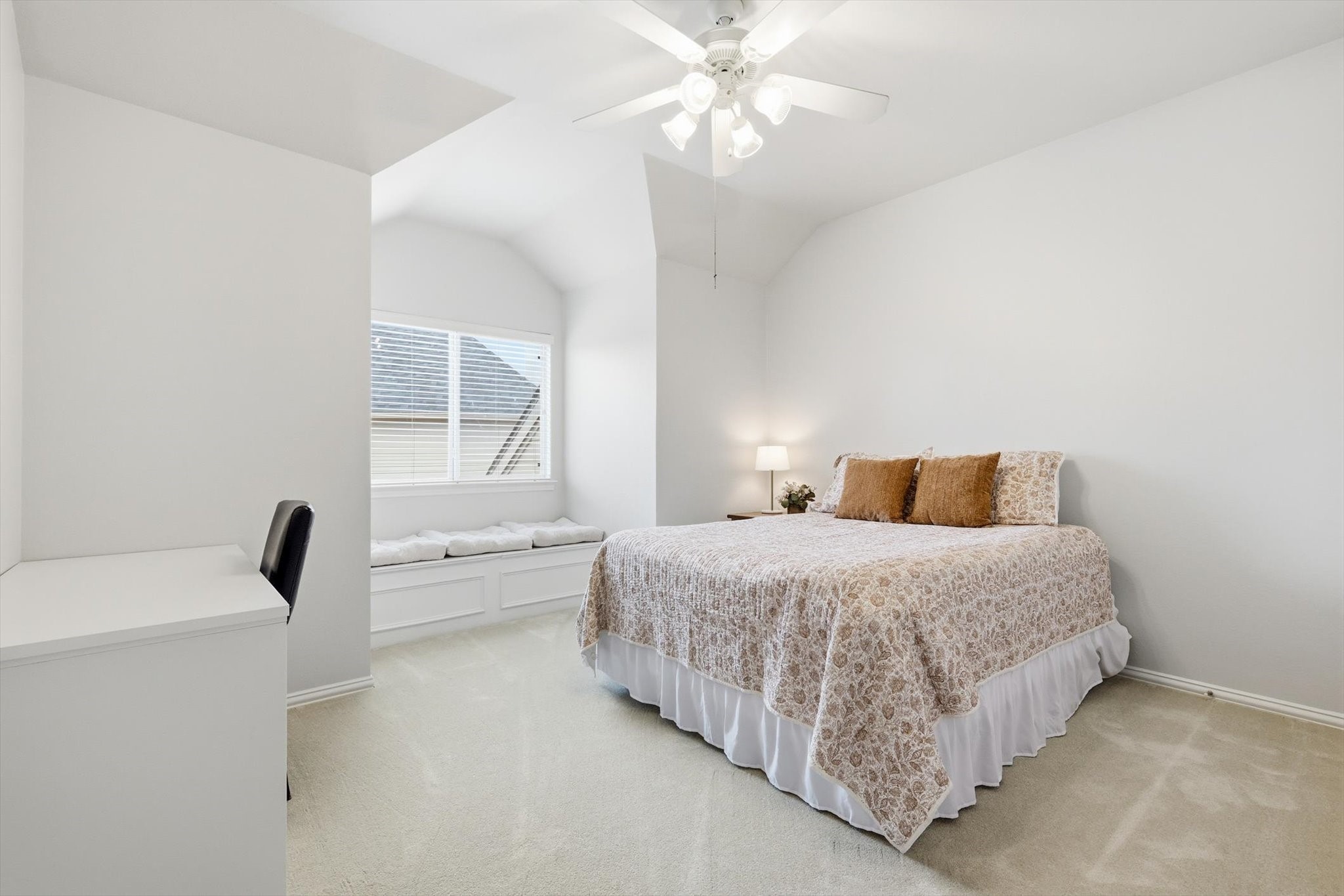 8321 Marsh Street Lantana TX 76226