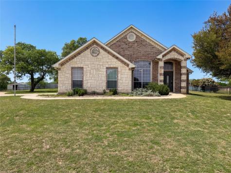 416 Fossil Rock Drive Azle TX 76020