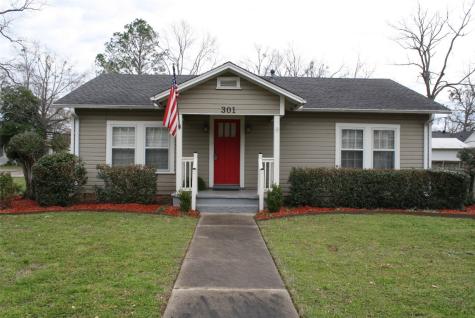 301 S Chestnut Street Winnsboro TX 75494