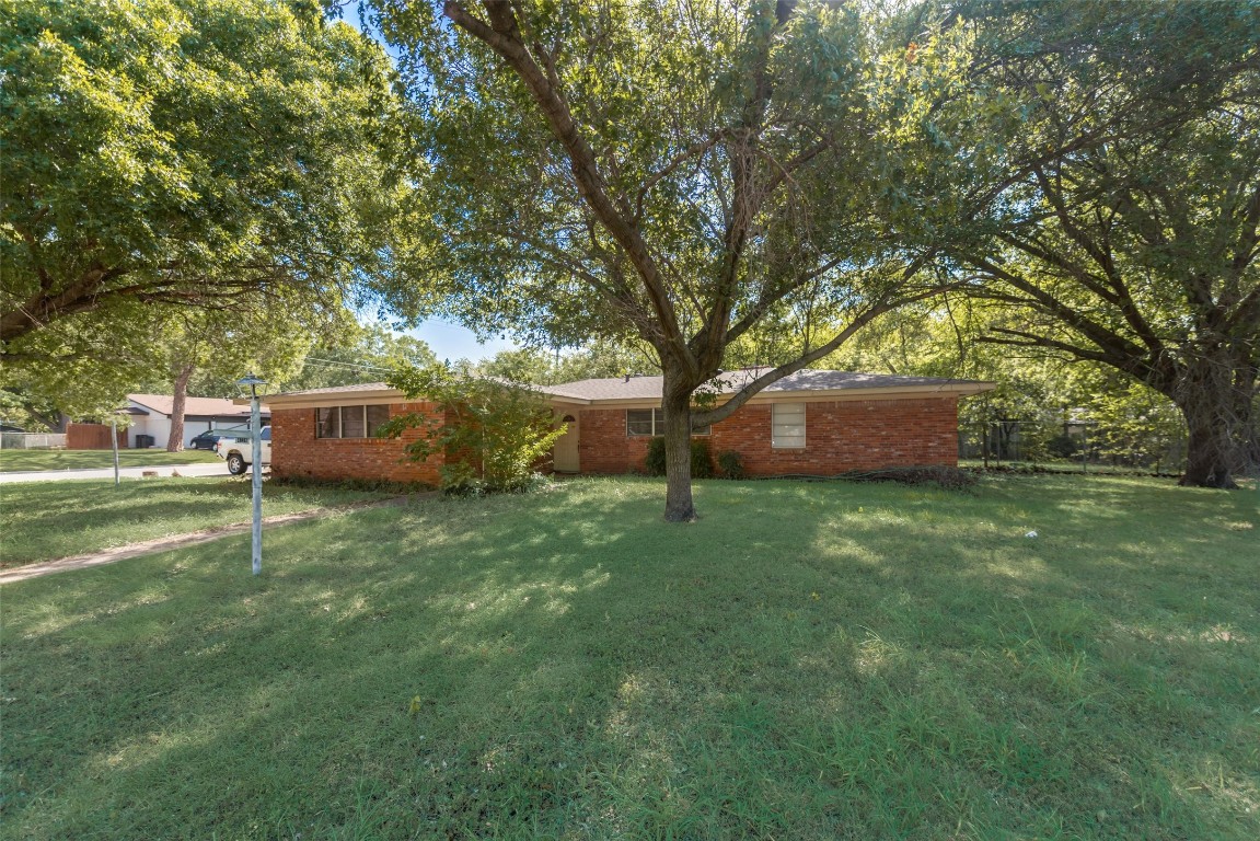 4324 Ashmore Drive North Richland Hills TX 76180