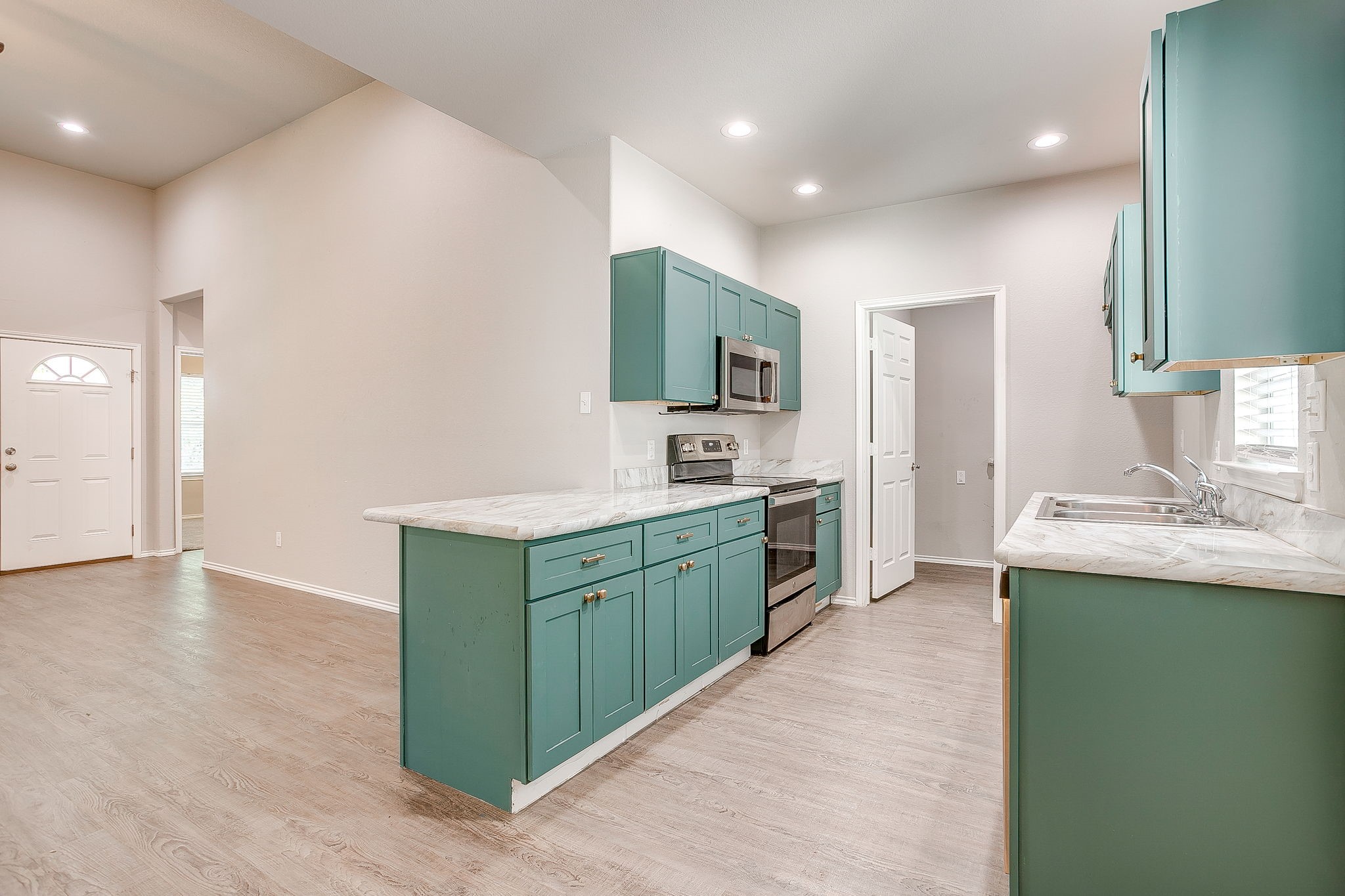 411 W Gould Street Hillsboro TX 76645