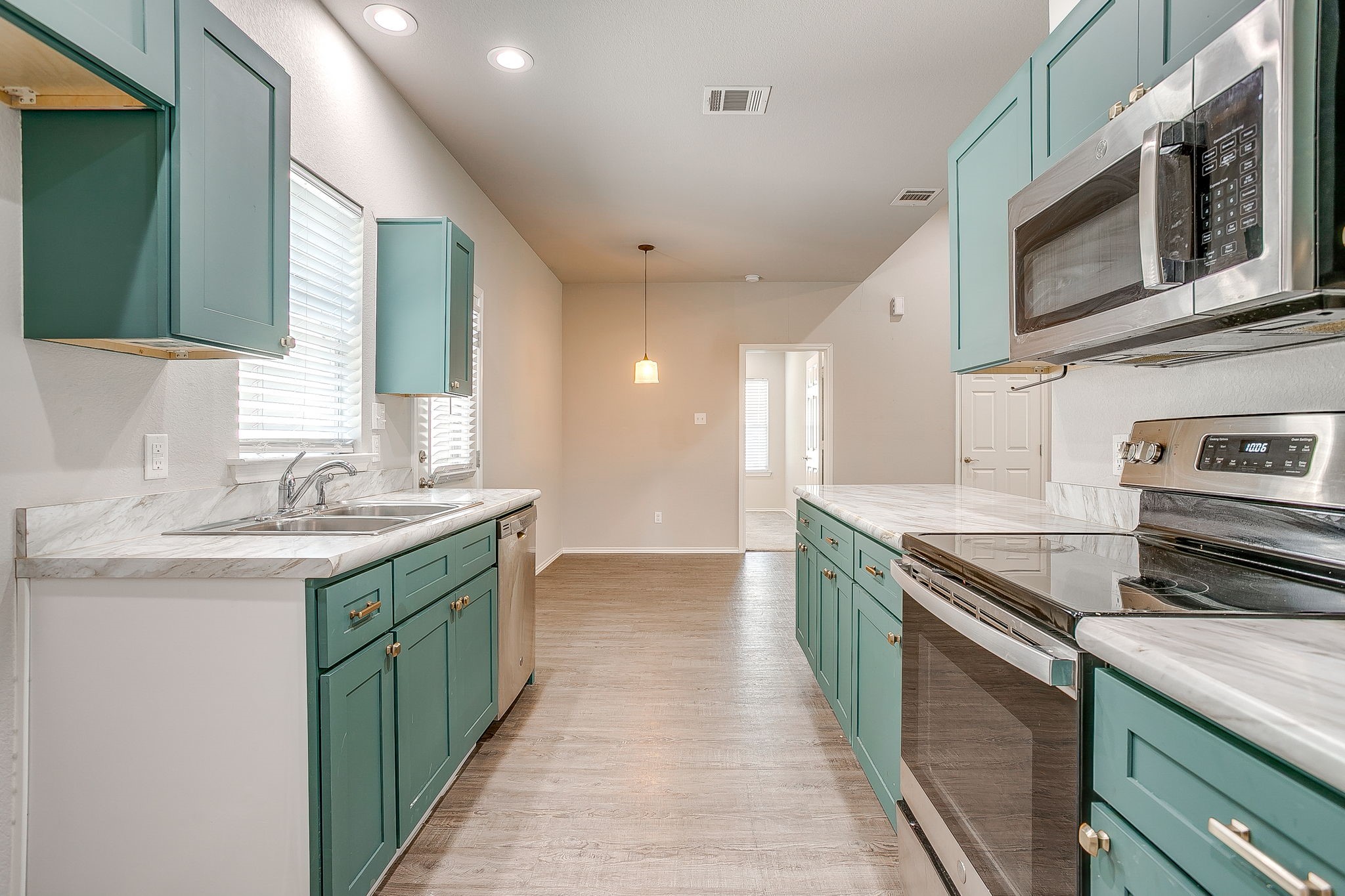 411 W Gould Street Hillsboro TX 76645