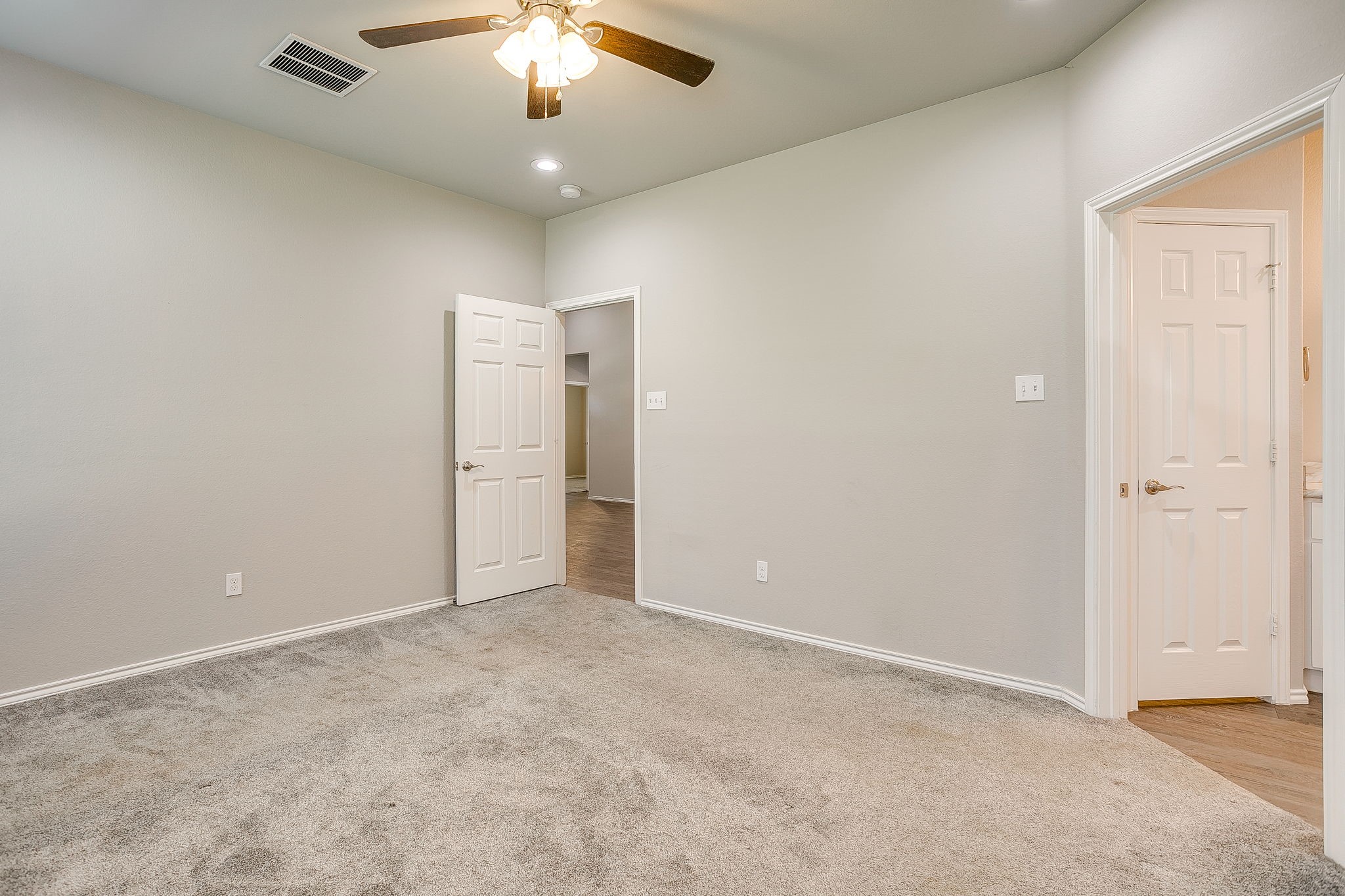411 W Gould Street Hillsboro TX 76645