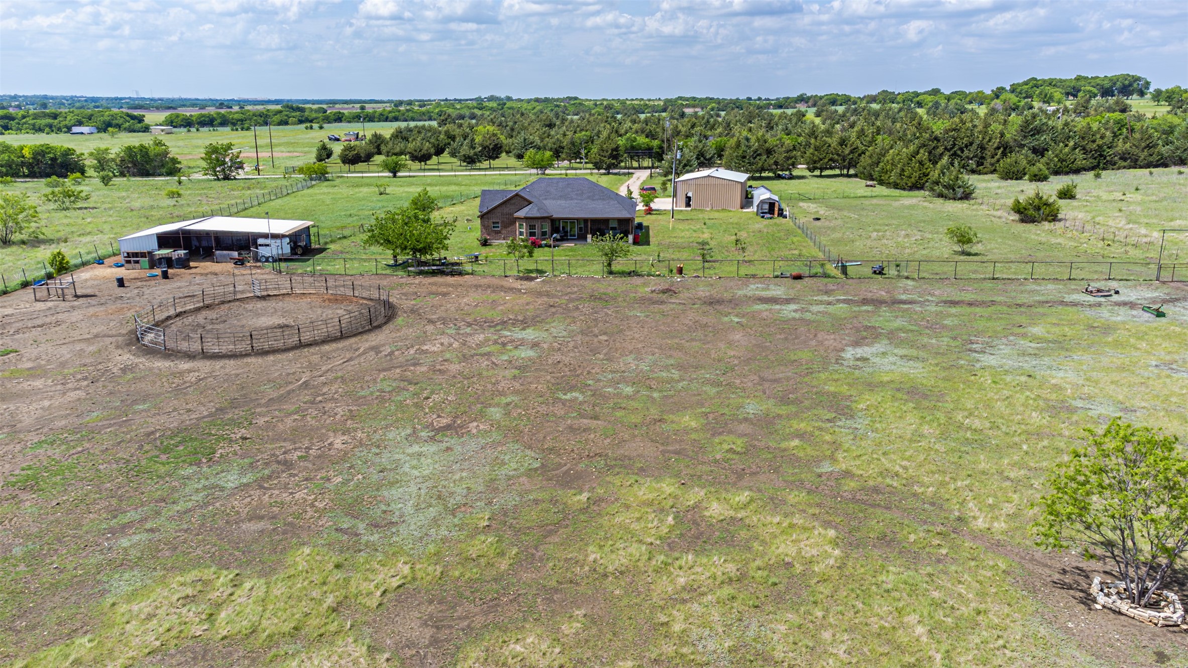 5032 County Road 212 Alvarado TX 76009