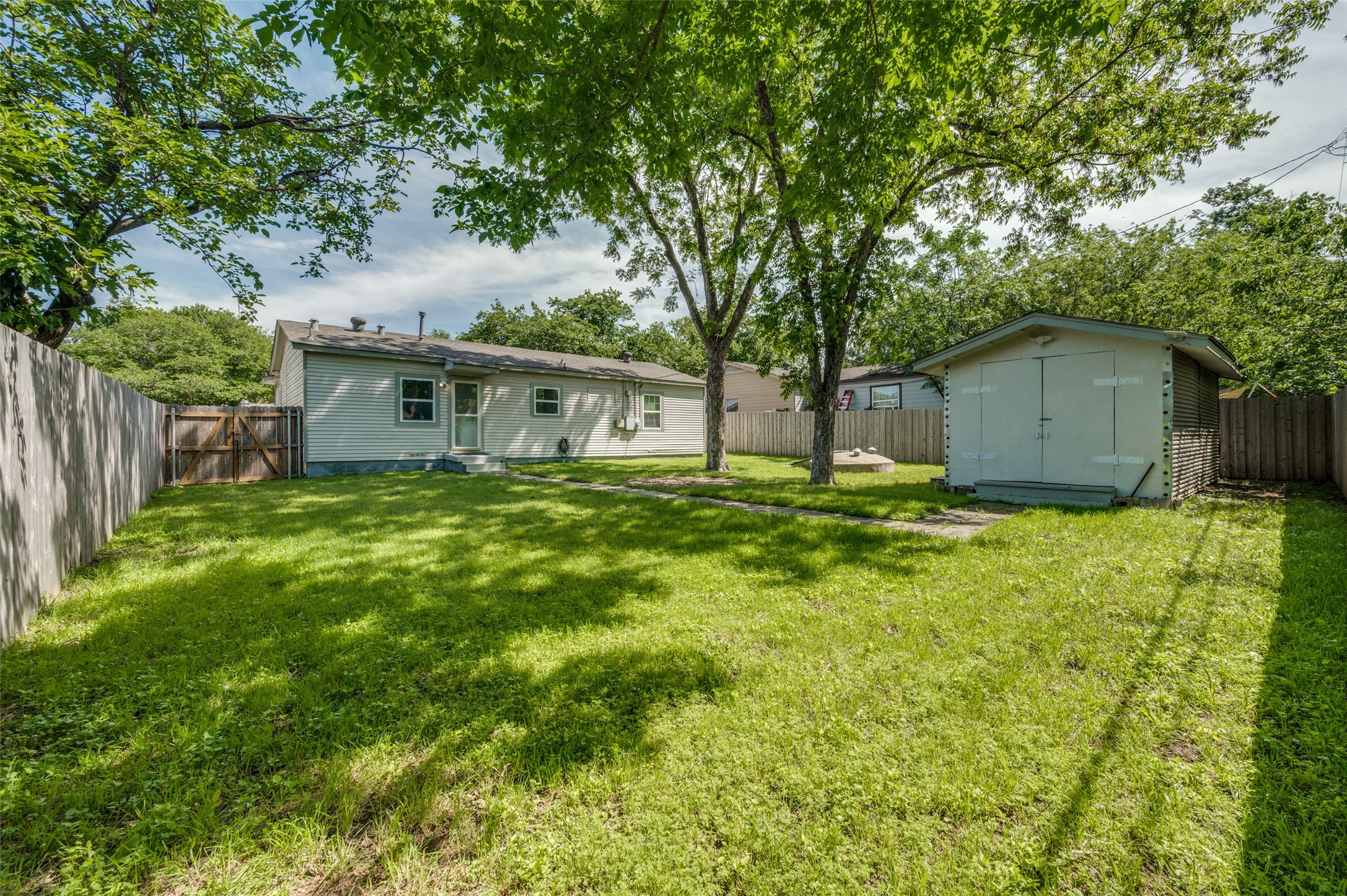 2316 Cunningham Street Irving TX 75062