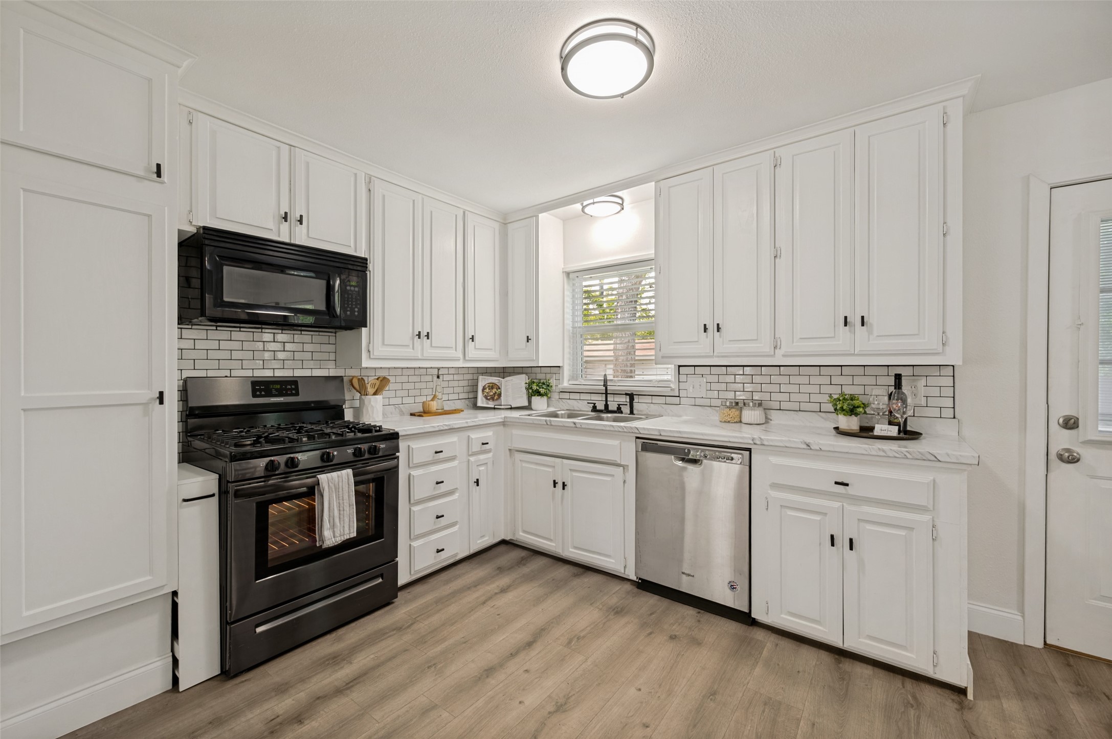 2316 Cunningham Street Irving TX 75062